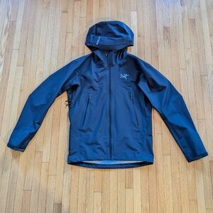 Arc'teryx Men's Beta Lightweight Jacket Black